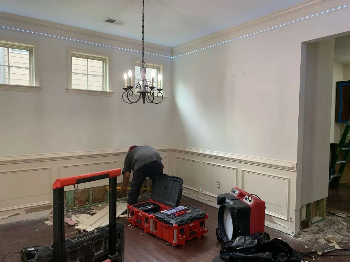 Restoration technician with professional equipment in Union City